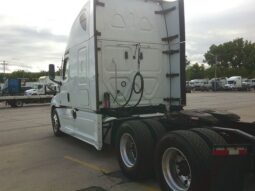 
										2021 Freightliner Cascadia full									