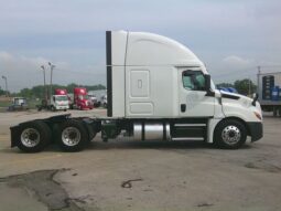 
										2020 Freightliner Cascadia full									