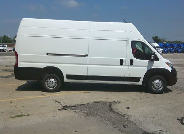 
								2023 Dodge ProMaster Cargo Van full									