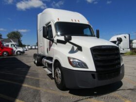 2020 Freightliner Cascadia 126