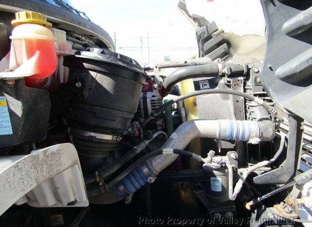 
								2022 Freightliner M2 106 full									