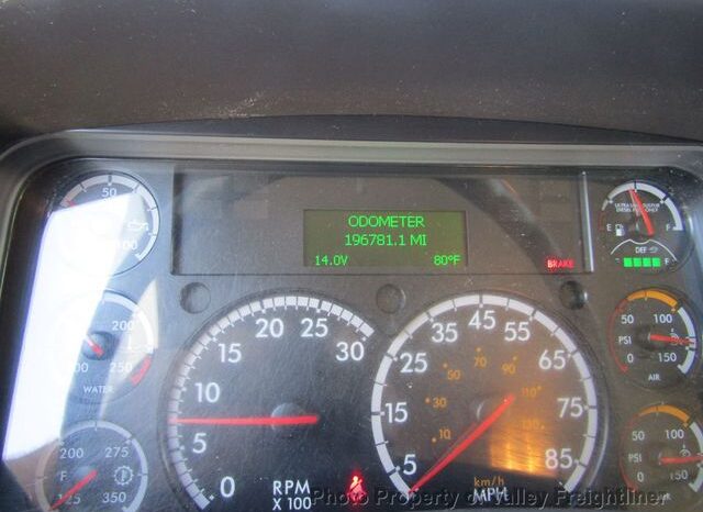 
								2022 Freightliner M2 106 full									