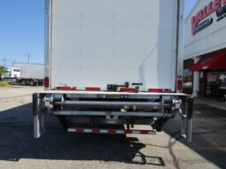 
										2022 Freightliner M2 106 full									