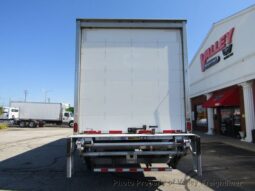 
										2022 Freightliner M2 106 full									