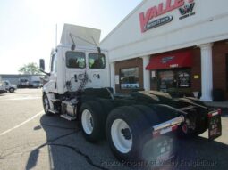 
										2020 Freightliner Cascadia 126 full									