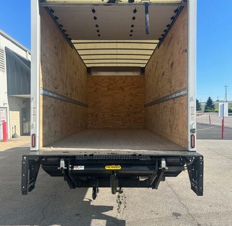 
								2023 Chevrolet 5500XD LCF full									