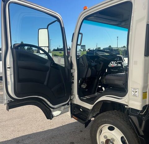 
								2023 Chevrolet 5500XD LCF full									