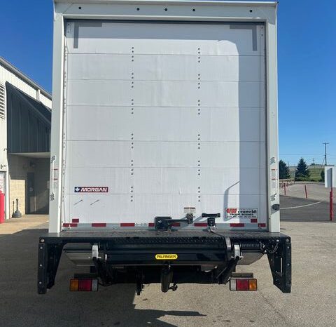 
								2023 Chevrolet 5500XD LCF full									