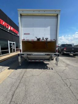 
										2023 Chevrolet 5500XD LCF full									