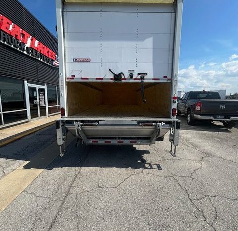 
								2023 Chevrolet 5500XD LCF full									