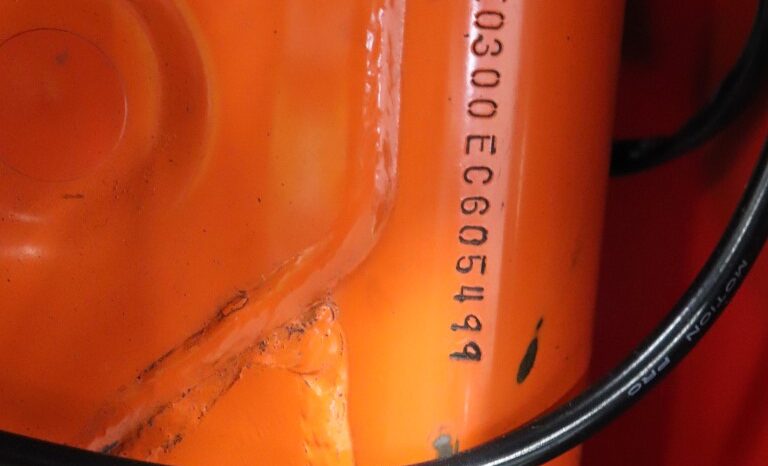 
								1984 Honda CR250 full									