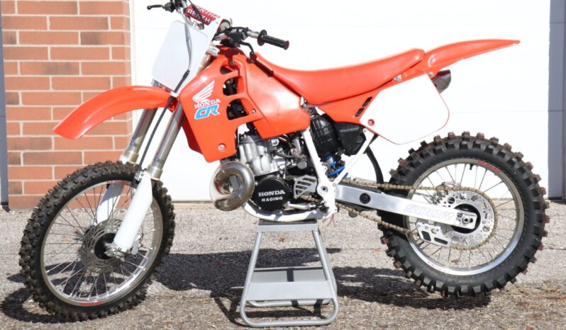 
								1990 Honda CR500 full									