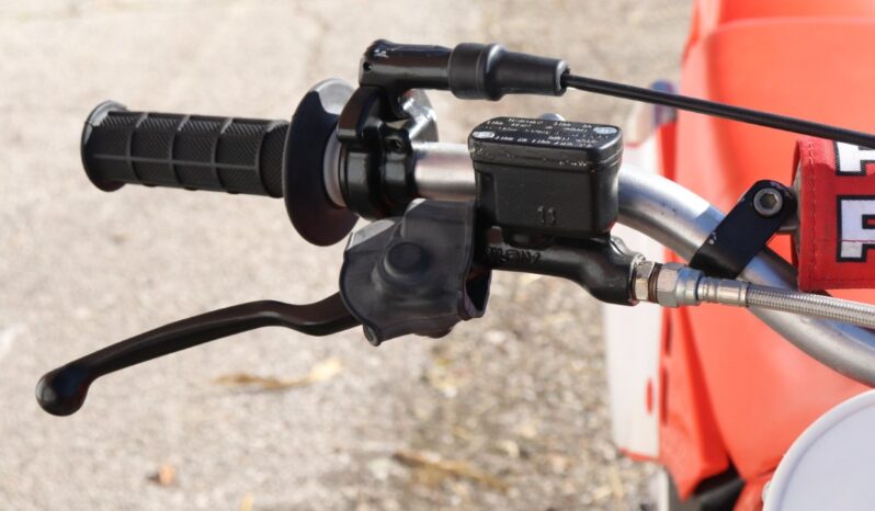 
								1990 Honda CR500 full									