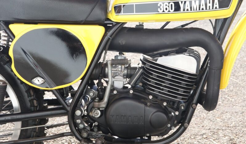 
								1974 Yamaha MX360 full									
