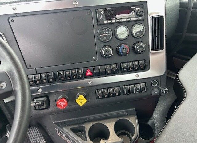 
								2025 Western Star 47X full									