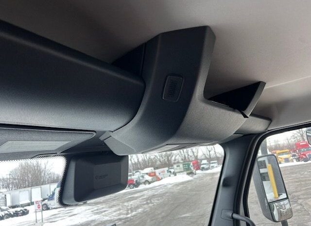 
								2025 Western Star 47X full									