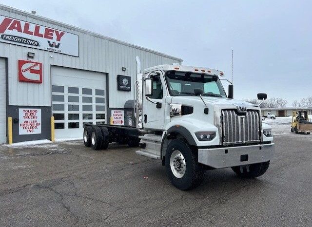 
								2025 Western Star 47X full									