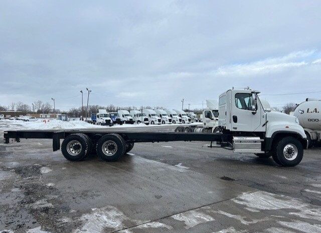 
								2026 Freightliner 114SD full									