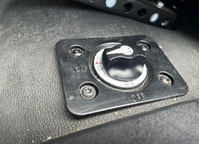 
								2025 Freightliner M2-106 full									