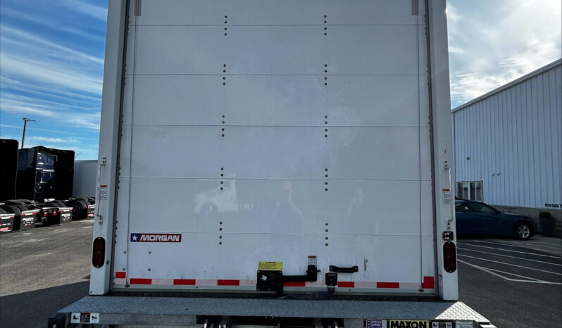 
								2023 Chevrolet 5500XD LCF full									