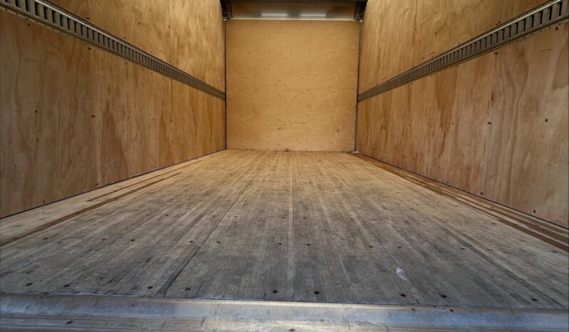 
								2023 Chevrolet 5500XD LCF full									