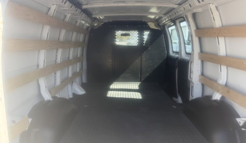 
								2023 Chevrolet Express Cargo Van full									