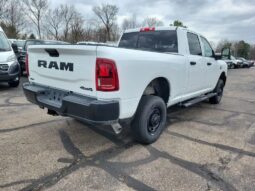 
										2025 Ram 2500 Tradesman full									