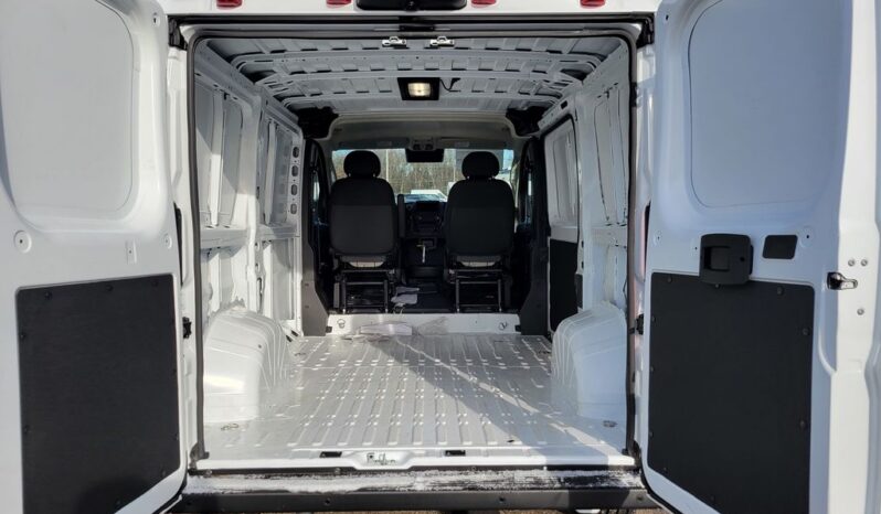 
								2025 Ram ProMaster 1500 Low Roof full									